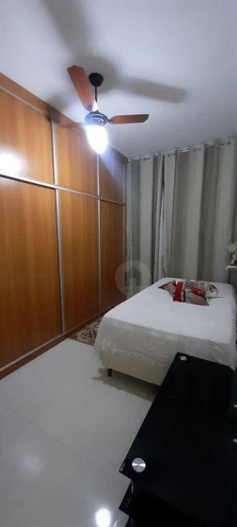 Apartamento à venda com 3 quartos, 86m² - Foto 12