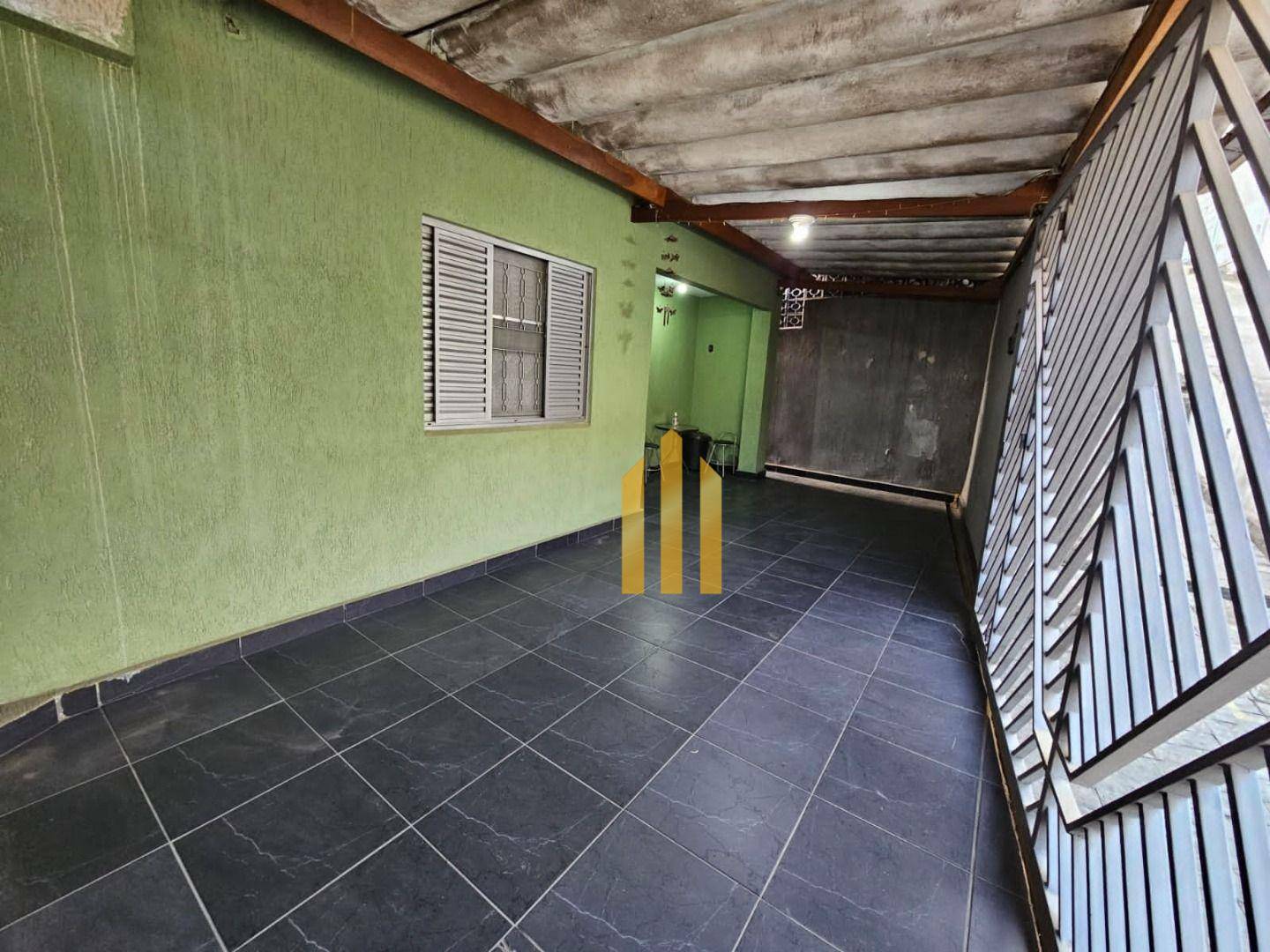 Casa à venda com 2 quartos, 74m² - Foto 9