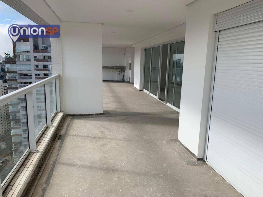 Apartamento à venda com 4 quartos, 211m² - Foto 2