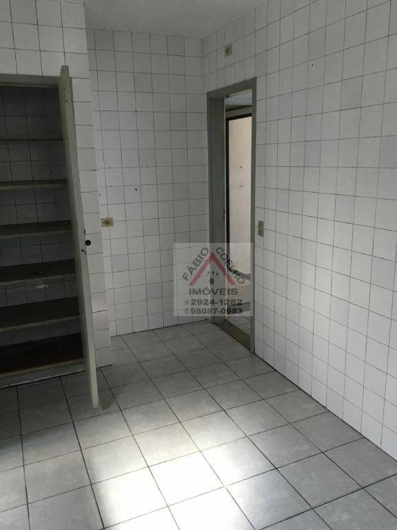 Sobrado à venda com 2 quartos, 128m² - Foto 12