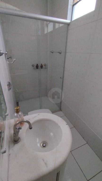 Apartamento à venda com 3 quartos, 91m² - Foto 4