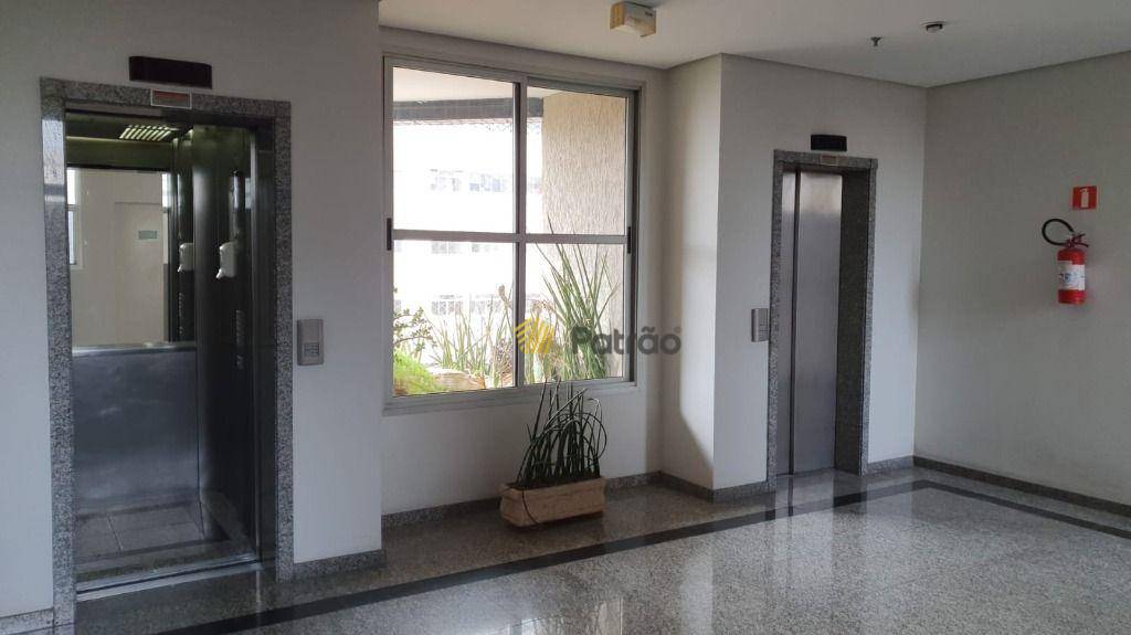 Conjunto Comercial-Sala para alugar, 64m² - Foto 1