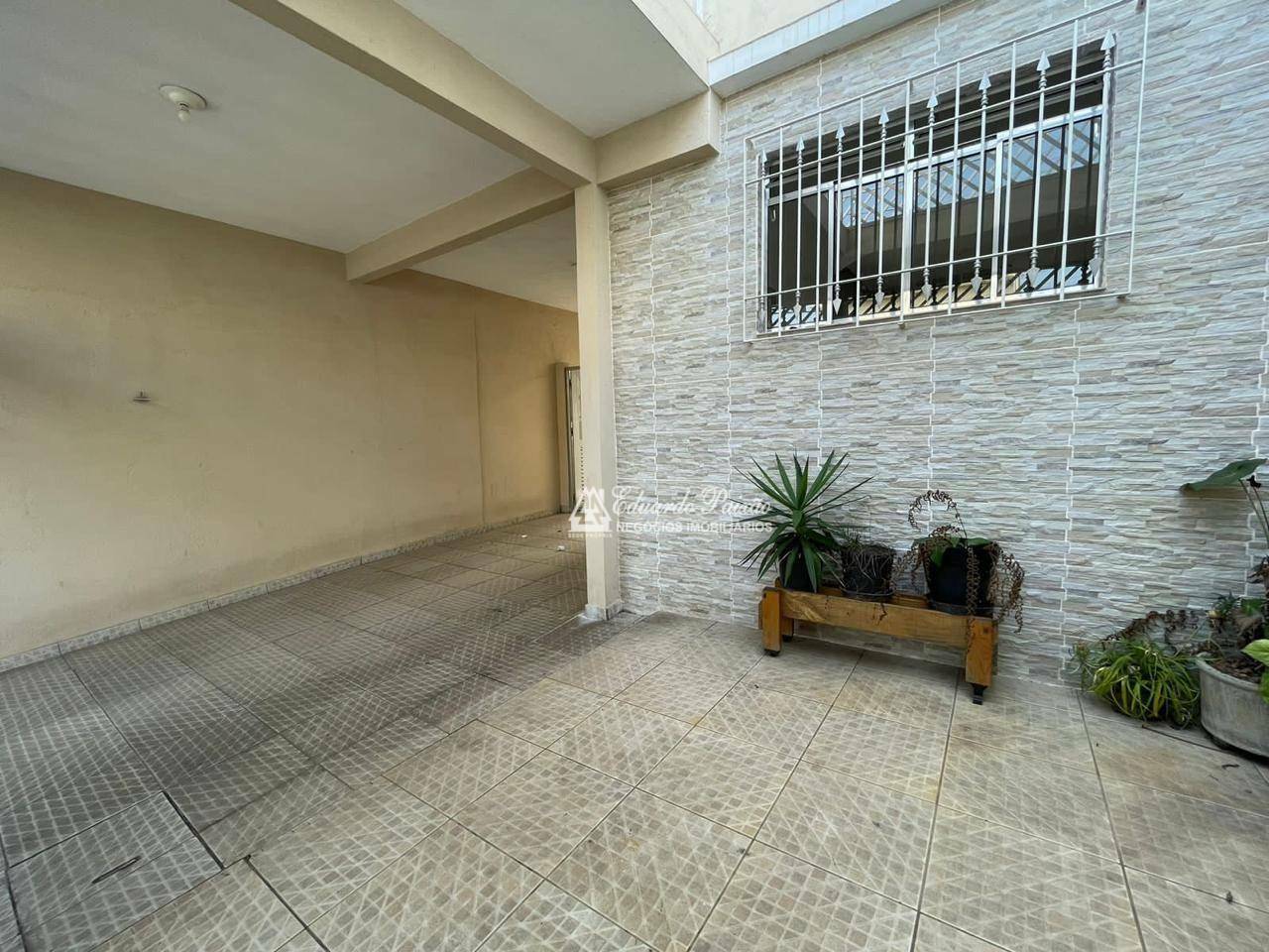 Sobrado à venda com 3 quartos, 120m² - Foto 3