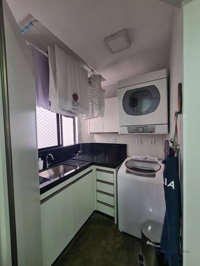 Apartamento à venda com 3 quartos, 186m² - Foto 13