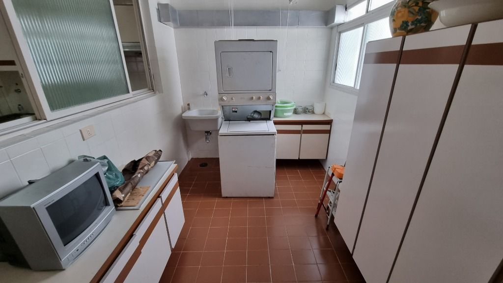 Apartamento à venda com 3 quartos, 150m² - Foto 24