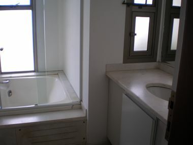 Apartamento para alugar com 4 quartos, 425m² - Foto 3