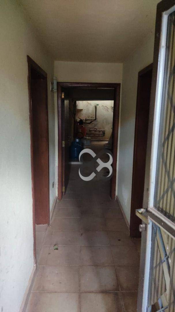 Sobrado à venda com 4 quartos, 341m² - Foto 34