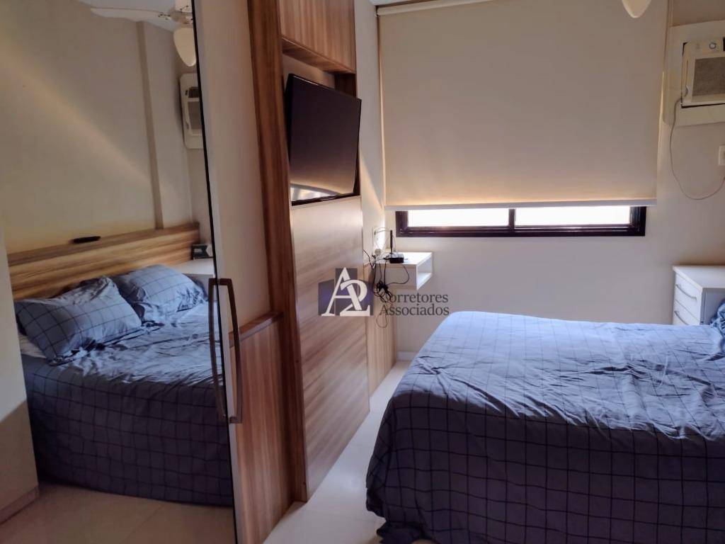 Apartamento à venda com 3 quartos, 70m² - Foto 13