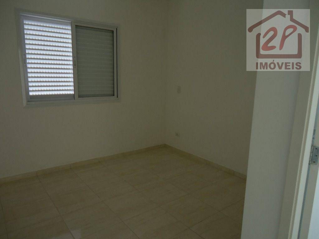 Apartamento à venda com 2 quartos, 70m² - Foto 12