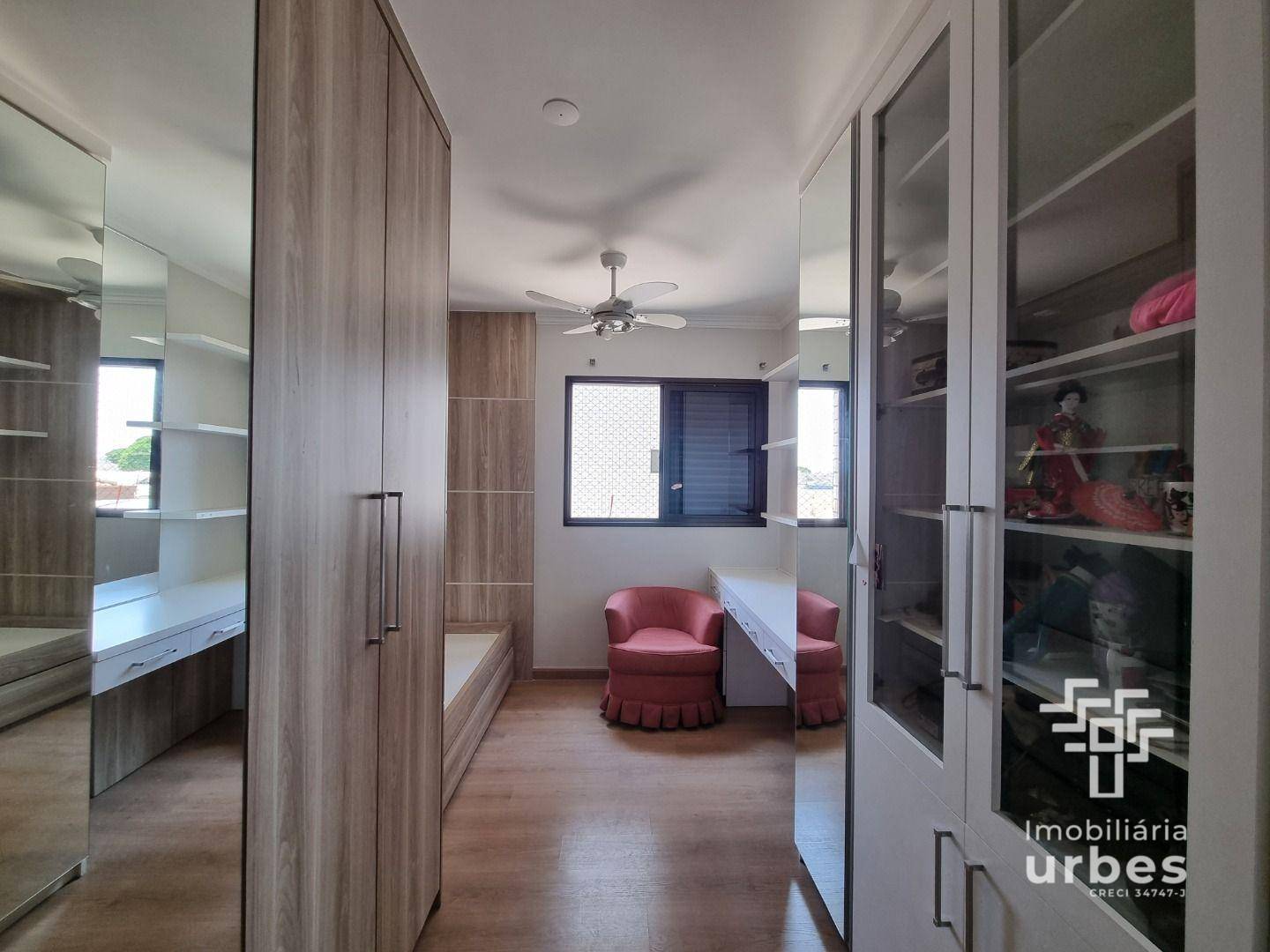 Apartamento à venda com 3 quartos, 162m² - Foto 28