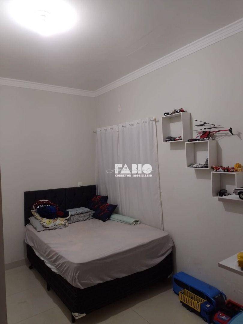 Casa à venda com 2 quartos, 140m² - Foto 19