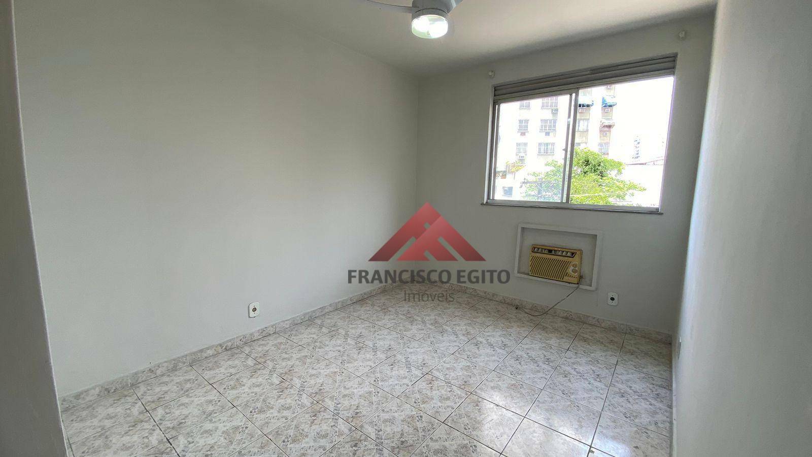 Apartamento à venda com 2 quartos, 60m² - Foto 8