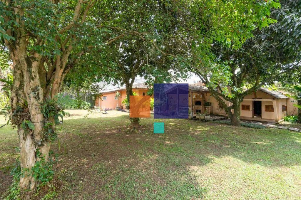 Casa à venda com 3 quartos, 500m² - Foto 7