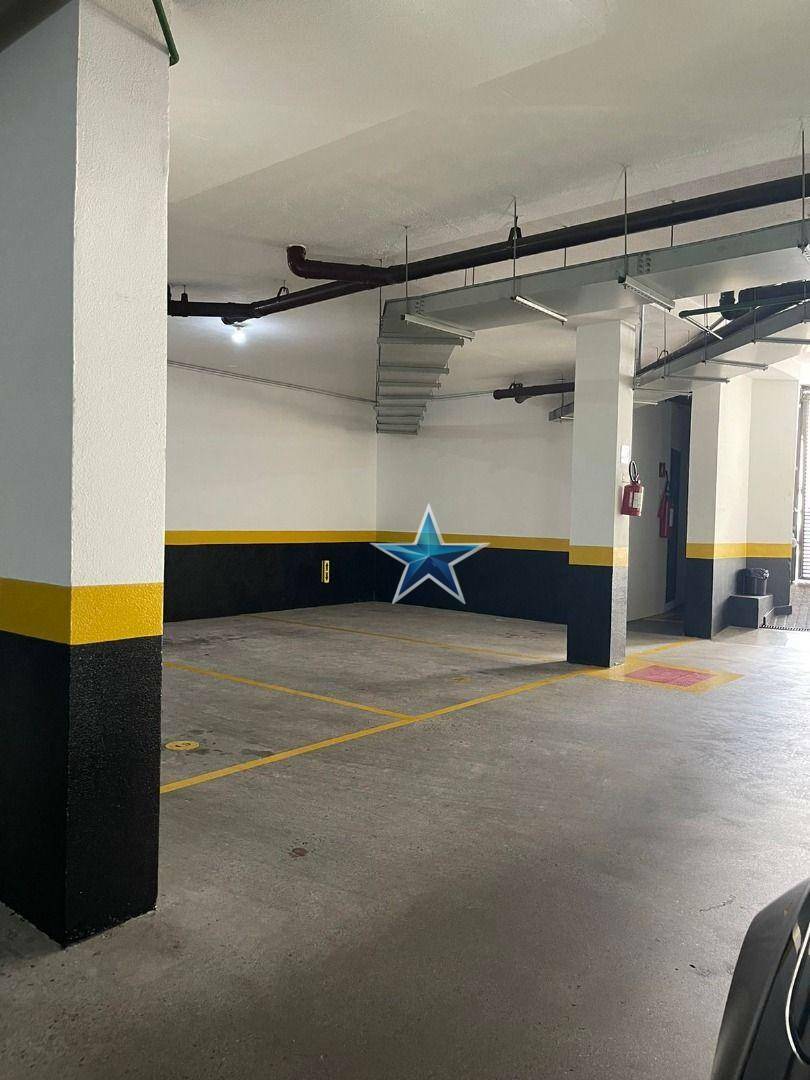 Apartamento para alugar com 3 quartos, 130m² - Foto 20