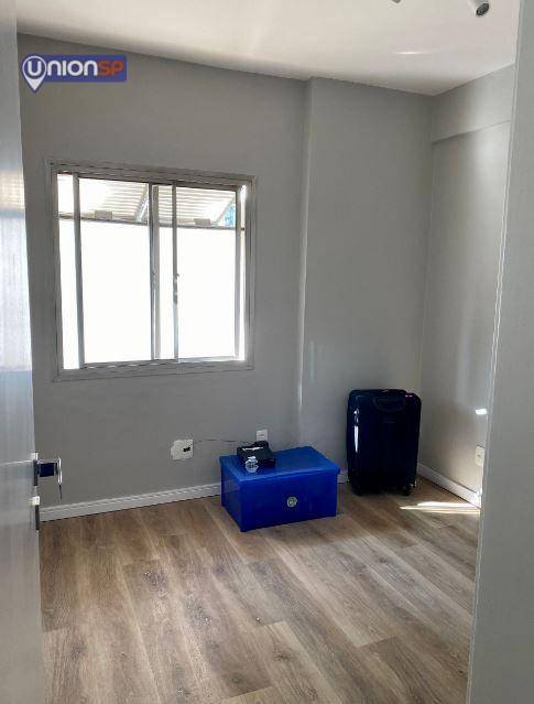 Apartamento à venda com 2 quartos, 75m² - Foto 6