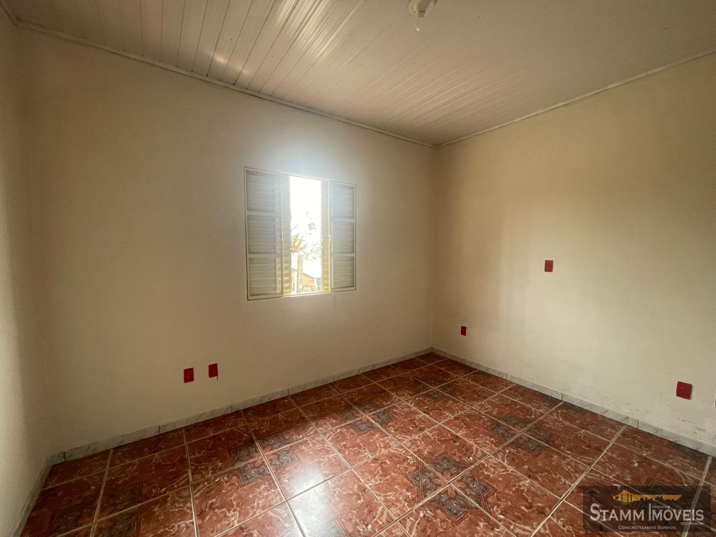 Casa à venda com 2 quartos, 385m² - Foto 9