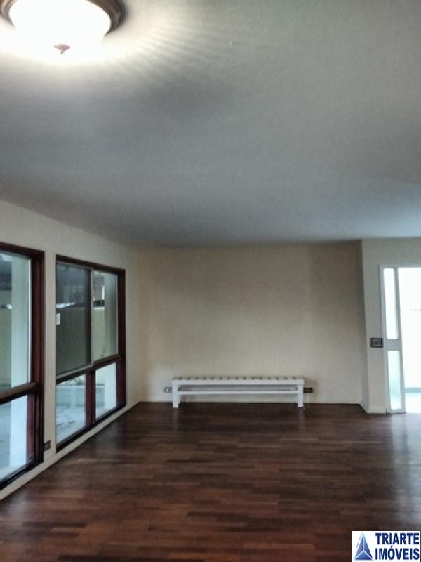 Casa, 4 quartos, 160 m² - Foto 1
