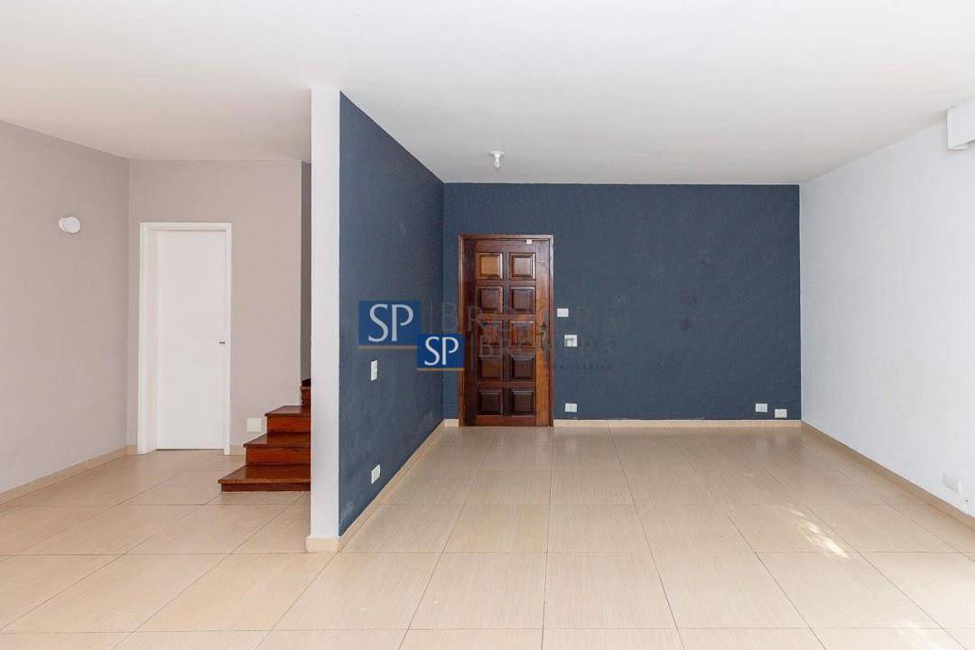 Casa à venda com 3 quartos, 225m² - Foto 15