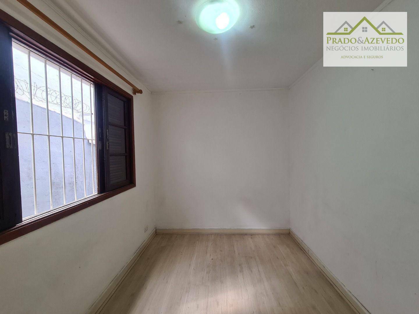 Casa para alugar com 3 quartos, 114m² - Foto 14