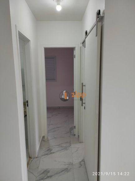 Apartamento à venda com 2 quartos, 47m² - Foto 4