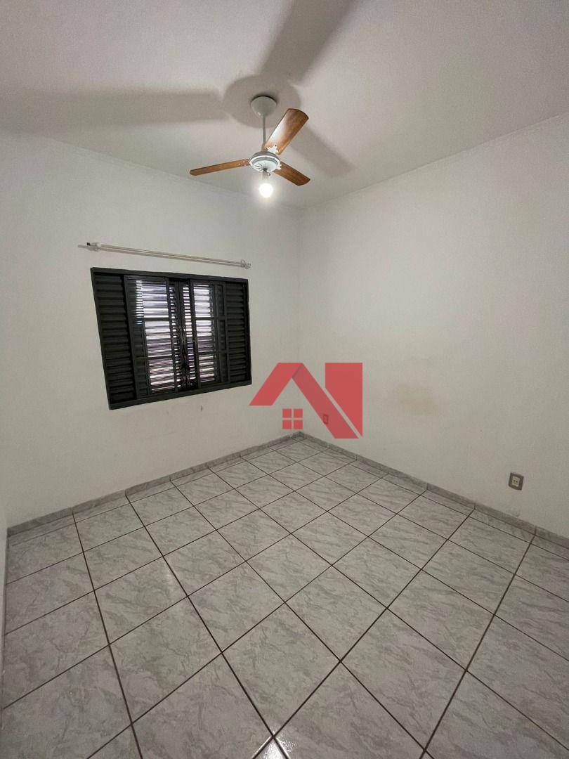 Casa à venda com 5 quartos, 230m² - Foto 22