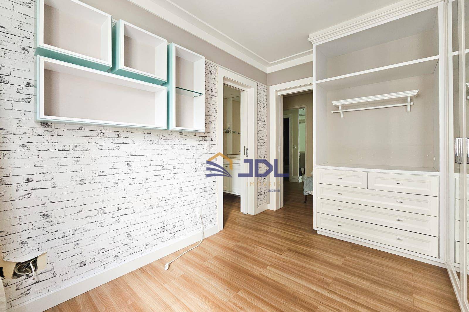 Apartamento à venda com 4 quartos, 167m² - Foto 26