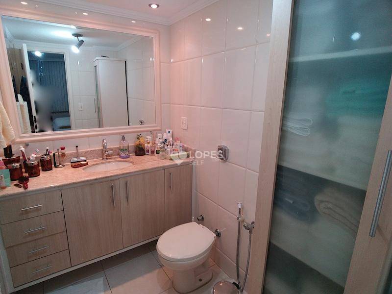 Apartamento à venda com 3 quartos, 155m² - Foto 10