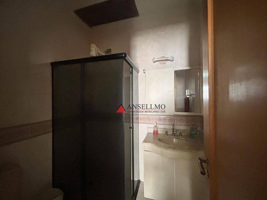 Sobrado à venda e aluguel com 4 quartos, 280m² - Foto 23