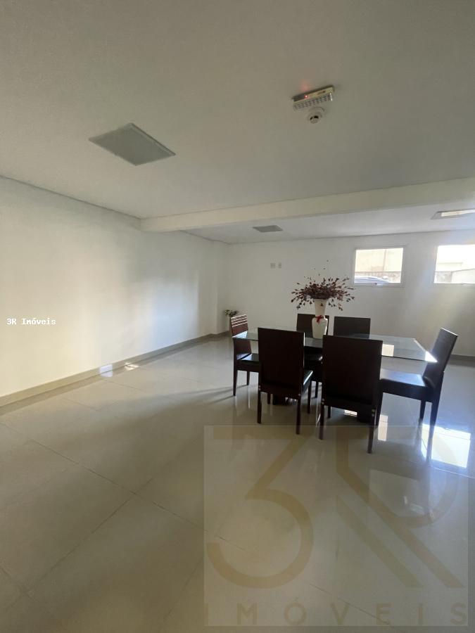 Apartamento para alugar com 3 quartos, 119m² - Foto 32