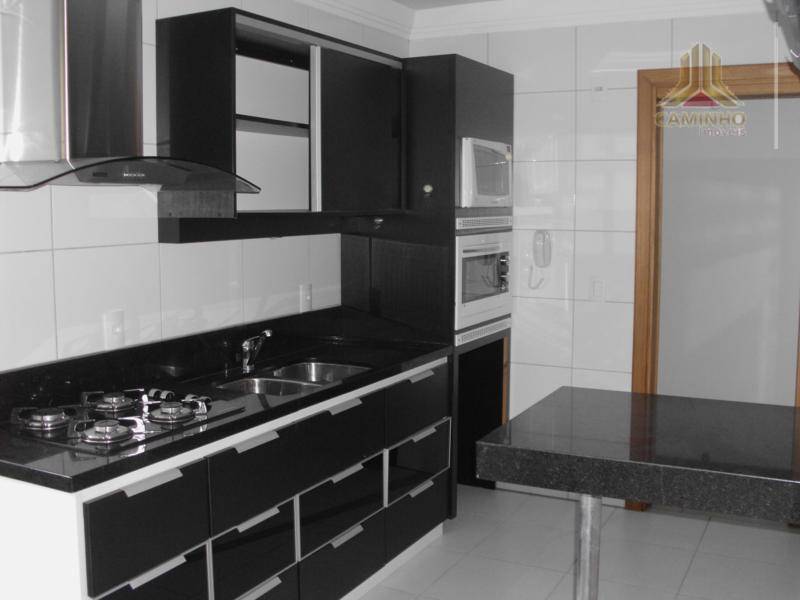 Apartamento à venda com 3 quartos, 135m² - Foto 8