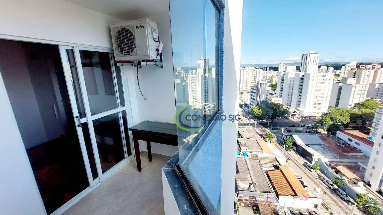 Apartamento à venda com 2 quartos, 80m² - Foto 11