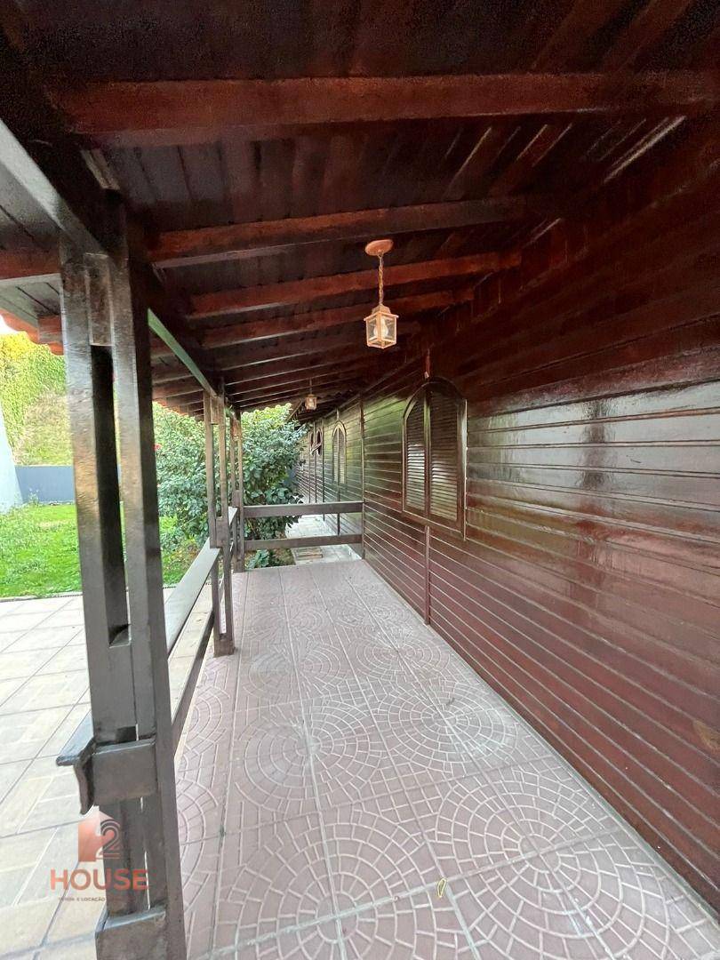 Casa para alugar com 3 quartos, 110m² - Foto 14