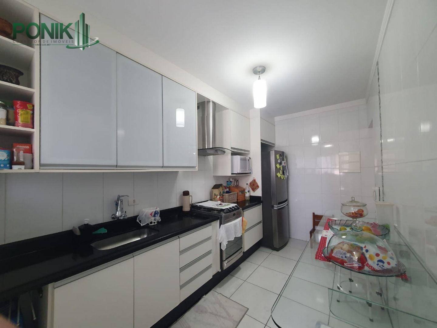 Apartamento à venda com 3 quartos, 127m² - Foto 9