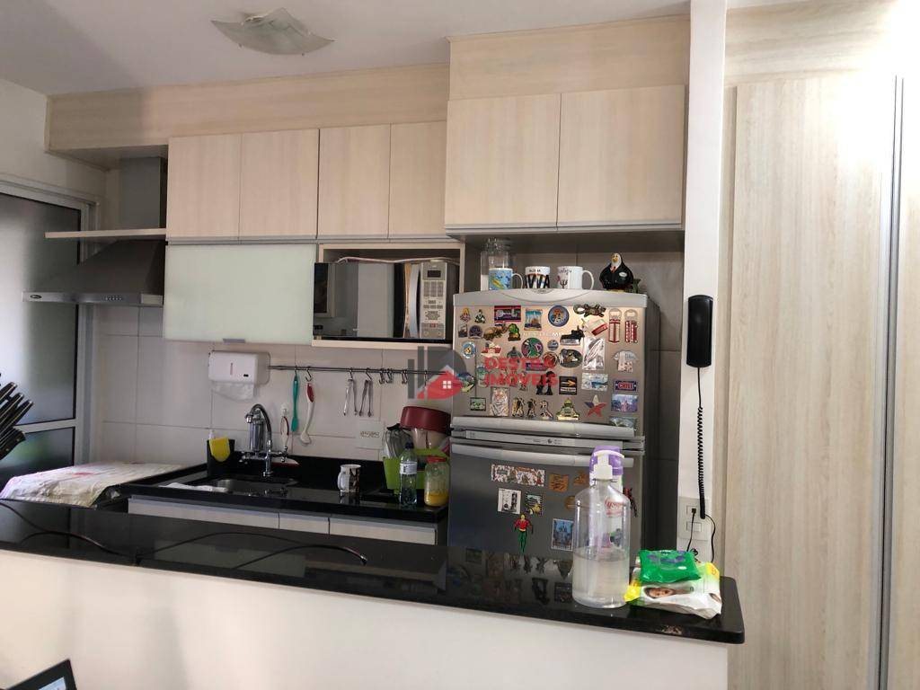 Apartamento à venda com 3 quartos, 67m² - Foto 1