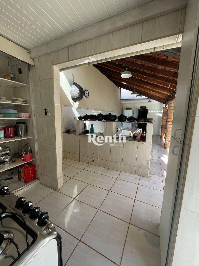 Casa à venda com 3 quartos, 165m² - Foto 30