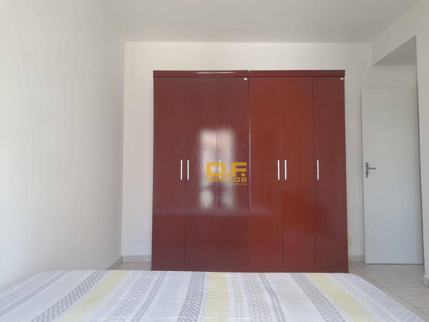 Apartamento à venda com 2 quartos, 70m² - Foto 29