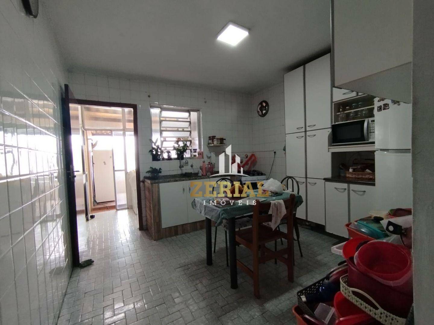 Sobrado à venda com 2 quartos, 162m² - Foto 5