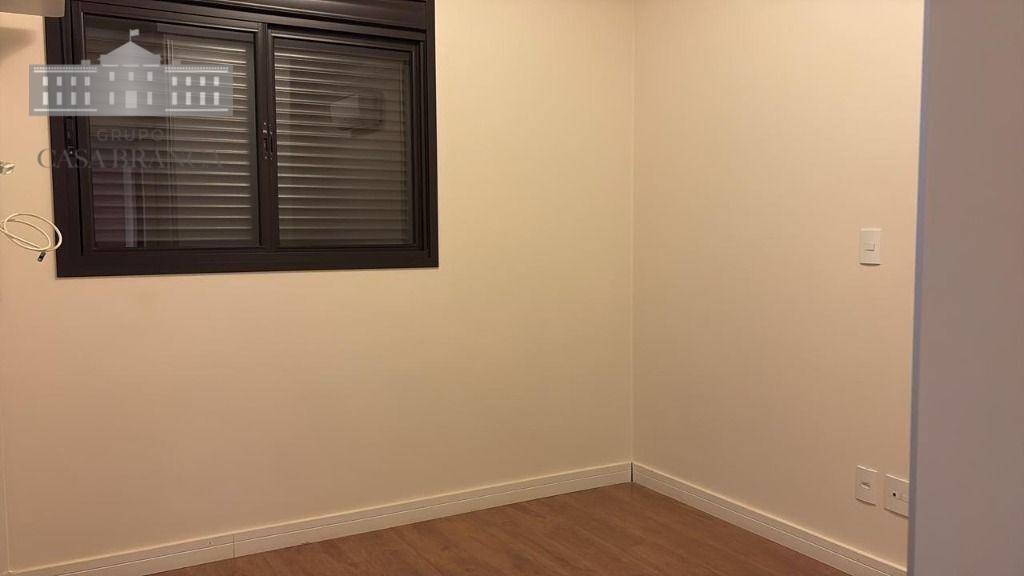 Apartamento à venda com 3 quartos, 170m² - Foto 12