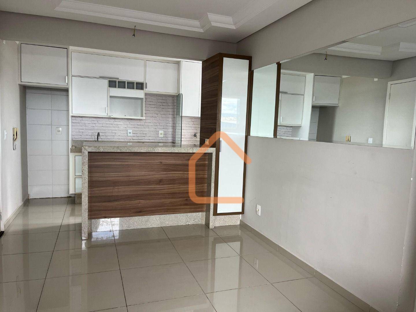 Apartamento à venda com 2 quartos, 48m² - Foto 3