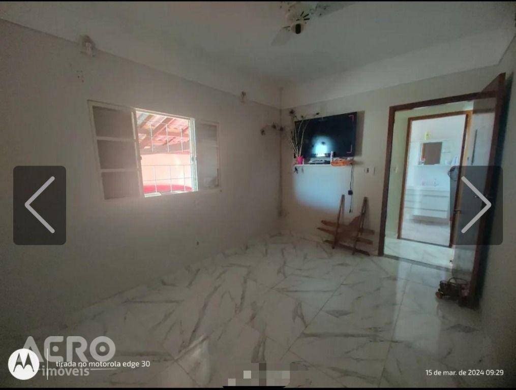 Casa à venda com 3 quartos, 183m² - Foto 6