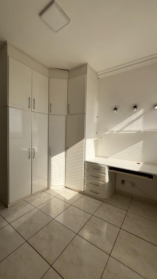 Apartamento à venda com 3 quartos, 143m² - Foto 19