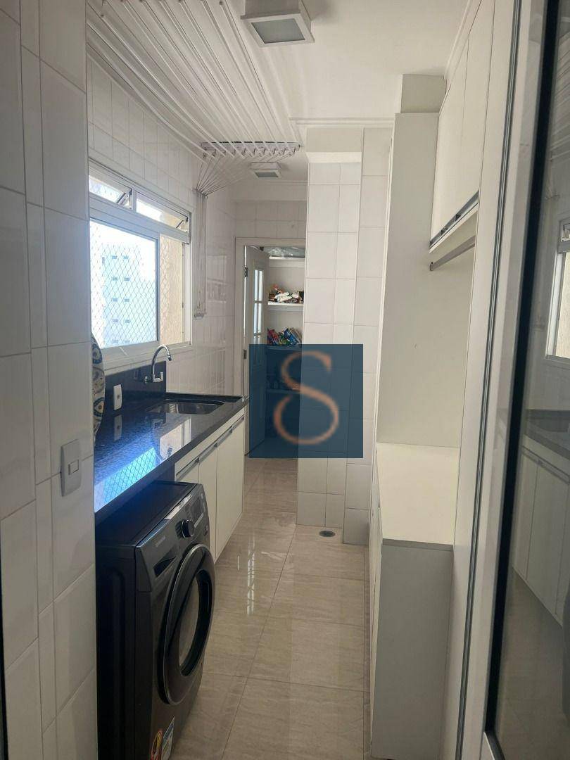 Apartamento à venda com 3 quartos, 194m² - Foto 15