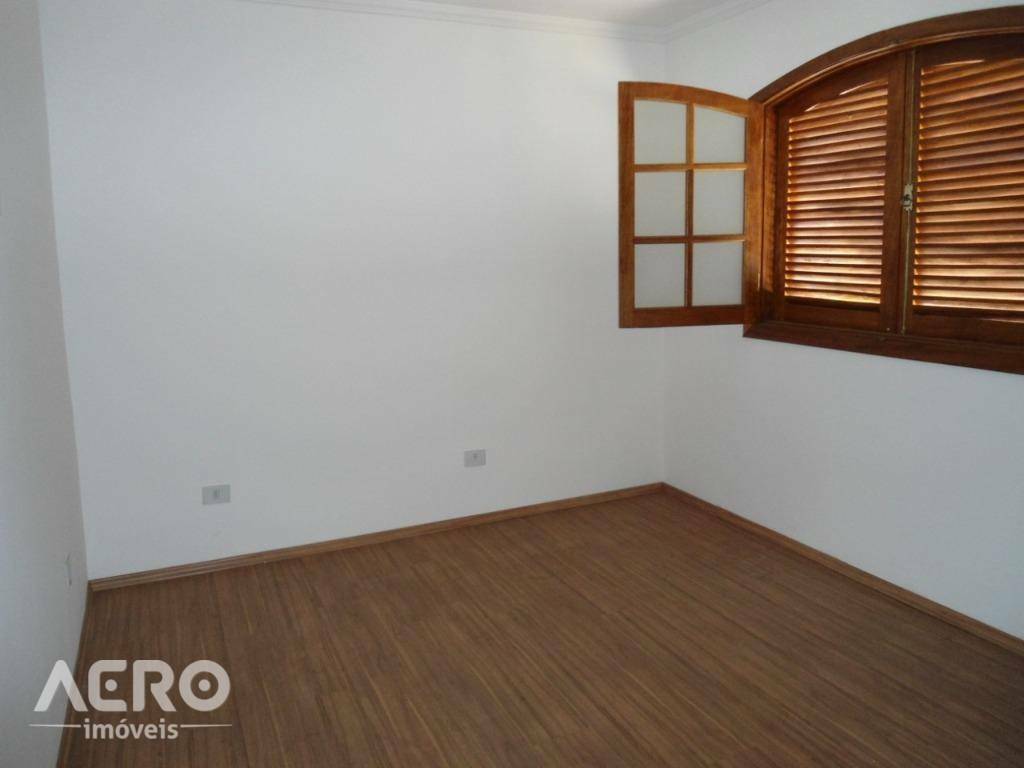 Casa à venda com 3 quartos, 162m² - Foto 11