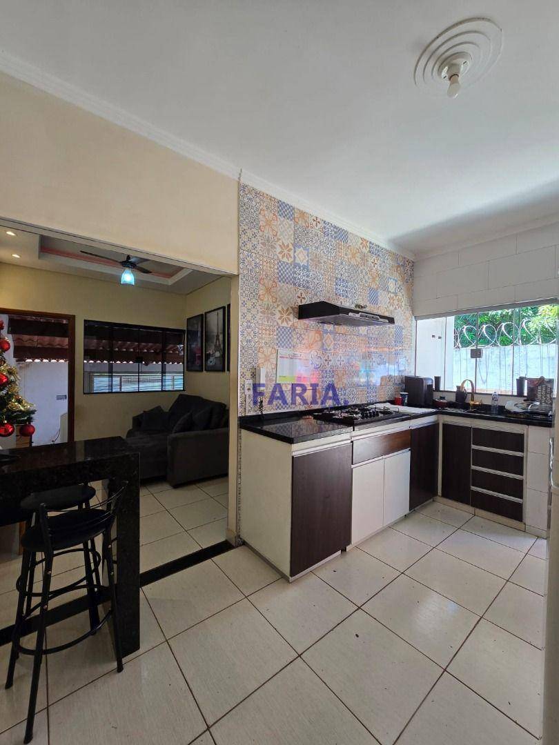 Casa, 3 quartos, 105 m² - Foto 4