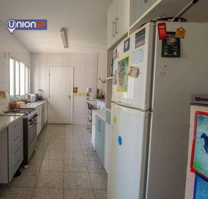 Apartamento à venda com 4 quartos, 250m² - Foto 20