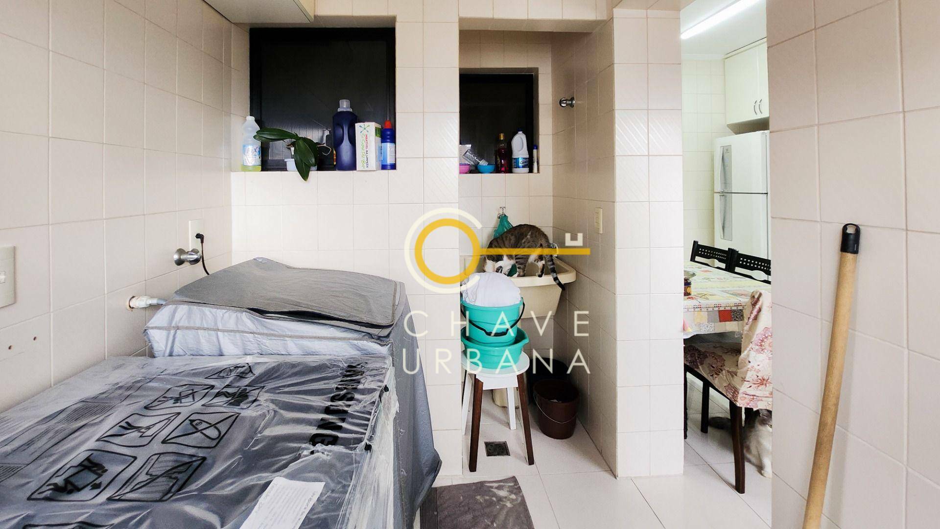 Apartamento à venda com 3 quartos, 169m² - Foto 18