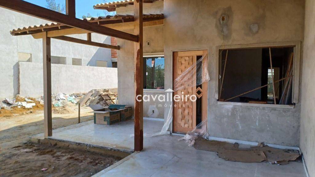 Casa à venda com 3 quartos, 102m² - Foto 8