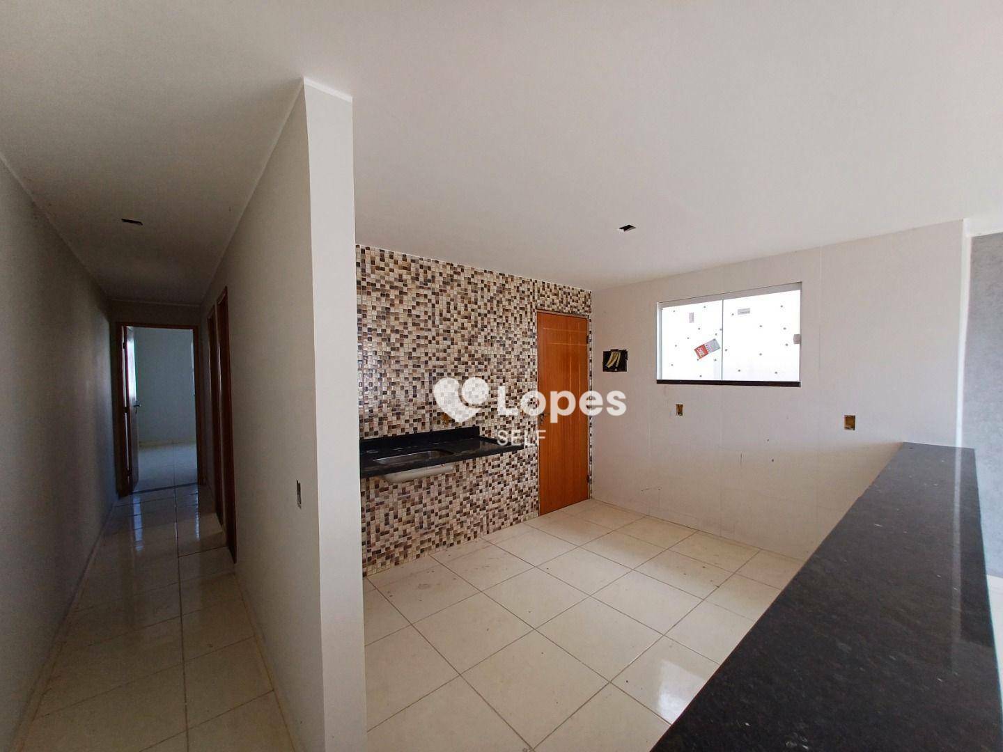 Casa à venda com 2 quartos, 100m² - Foto 7