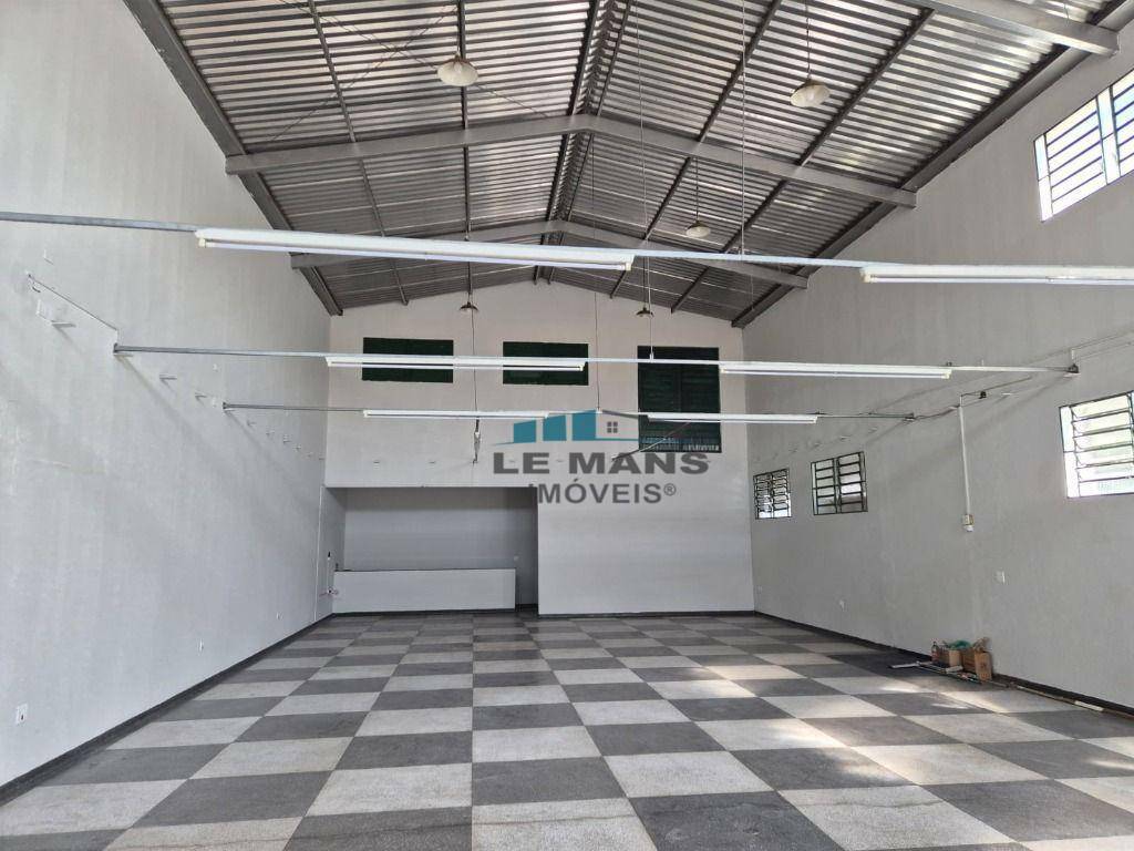 Depósito-Galpão-Armazém para alugar, 360m² - Foto 1