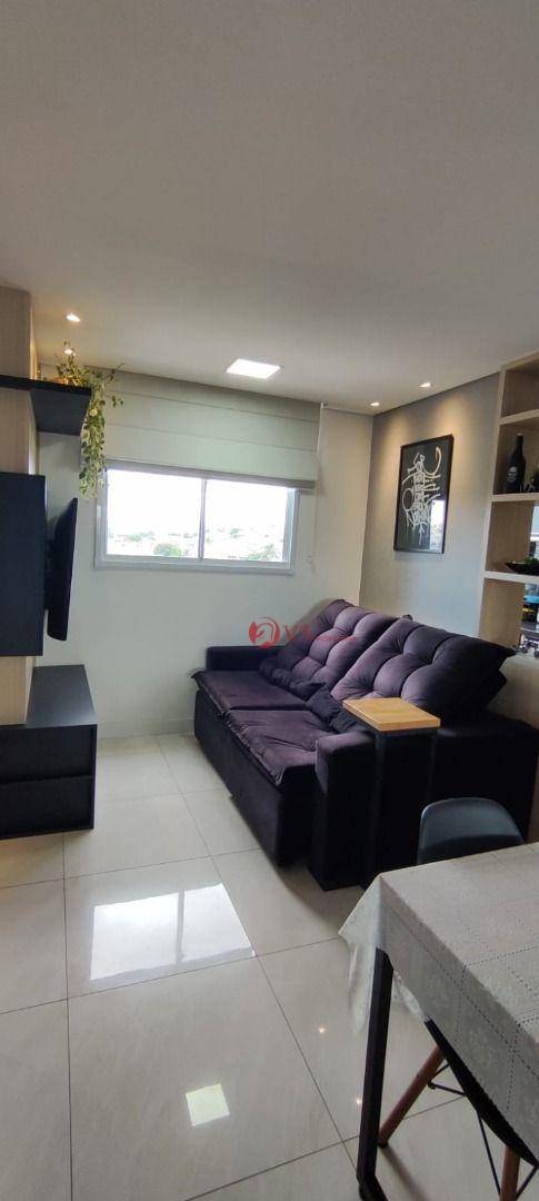 Apartamento à venda com 2 quartos, 42m² - Foto 11